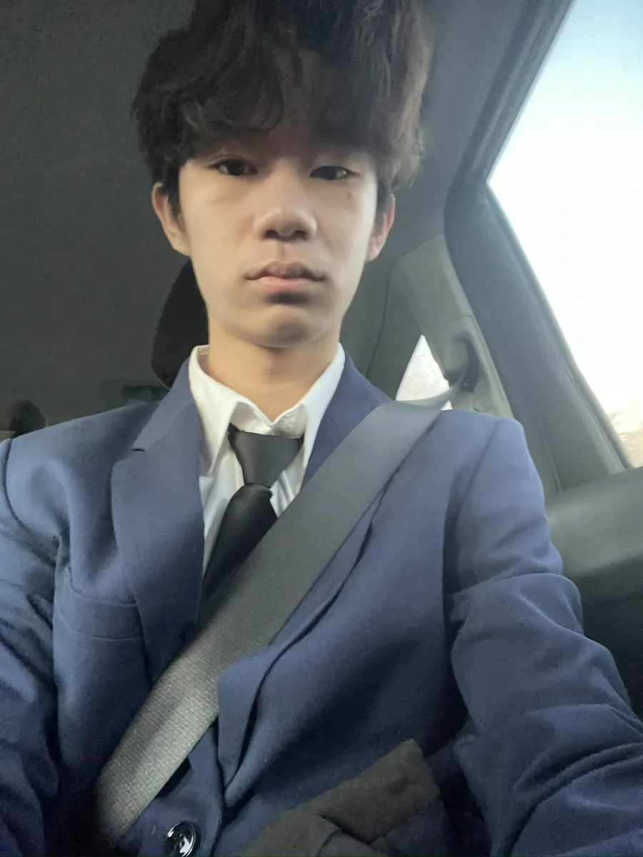 Eric Liang, Finance and Investing creator in Canada